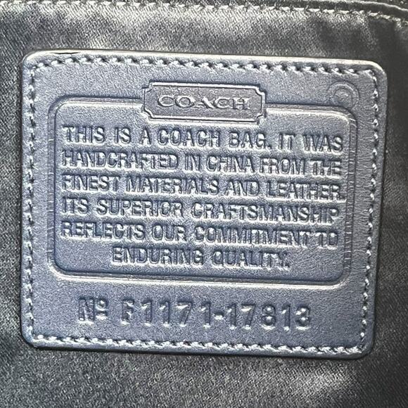 RARE Coach Chelsea Bouclé Mersin Tweed Shoulder Tote Navy Blue Style 17813 $398 - Picture 3 of 12